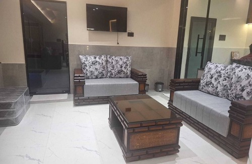 Dwaraka Nagar Hotel | Hotel Lemon Park