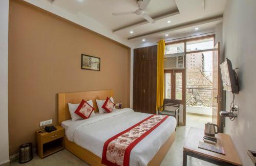 Noida Hotel | Hotel Lemonwood Suites - Noida Sector 104