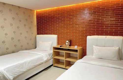 Astana Anyar Hotel | Hotel Lengkong 2