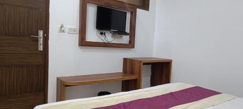 Paharganj Hotel | Hotel Leo