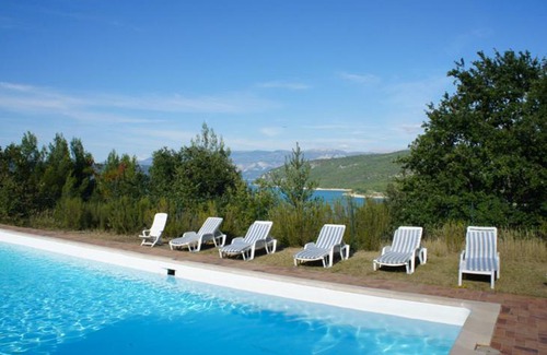 Bauduen Hotel | Hotel Les Cavalets