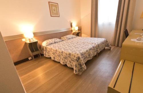 Fayence Hotel | Hotel Les Oliviers