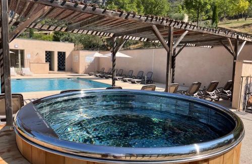 Moustiers-Sainte-Marie Hotel | Hotel Les Restanques De Moustiers