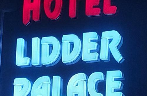 Laripora Hotel | Hotel Lidder Palace