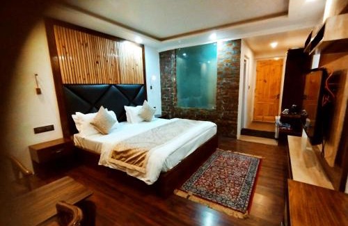 Laripora Hotel | Hotel Lidder Palace