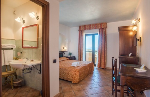 Portoscuso Hotel | Hotel Lido degli Spagnoli