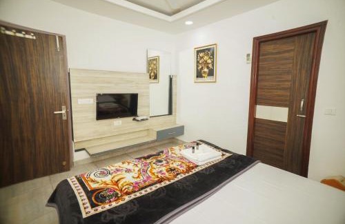 Ludhiana Hotel | HOTEL LIME WOOD