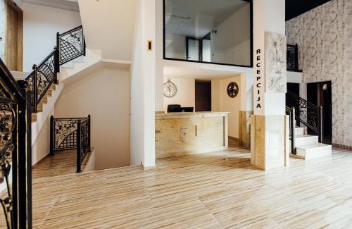 Stari Grad Hotel | Hotel Livnica