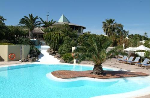 Bahia Calma Hotel | Hotel LIVVO Risco del Gato Suites