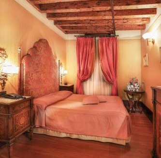Castello Hotel | Hotel Locanda Remedio