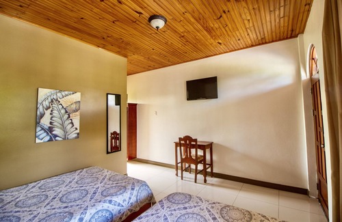 Paso Canoas Hotel | Hotel Los Higuerones