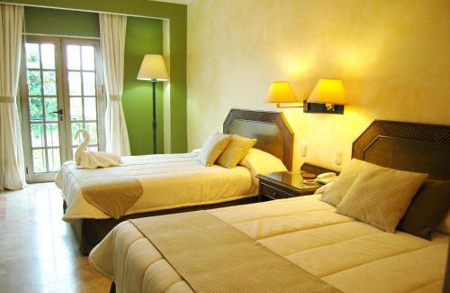 Centro Hotel | Hotel Los Itzaes by 5th av