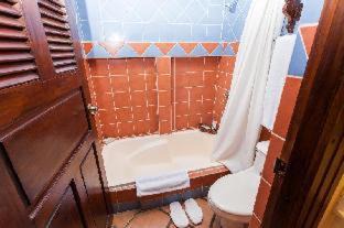 Managua Hotel | Hotel Los Robles, Managua, Nicaragua