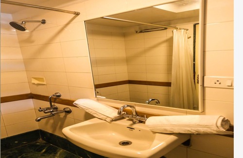 Meera Nagar Hotel | Hotel Lotus