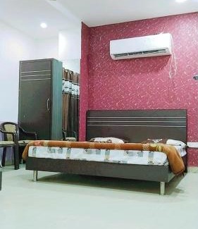 Hisar Hotel | Hotel Love Bite