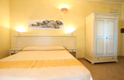 Monte Petrosu Hotel | Hotel Lu Pitrali