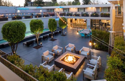 Downtown Hotel | Hotel Lucent