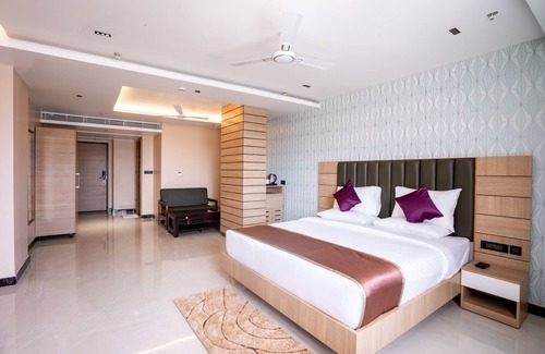 Patia Hotel | HOTEL LUCKY INDIA