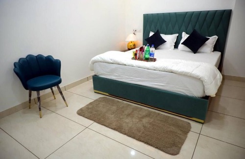 Bahadurgarh Hotel | Hotel Lyf Suites - bahadurgarh