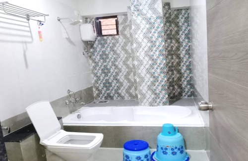 Vallabh Vidhyanagar Hotel | Hotel M D Residency Anand