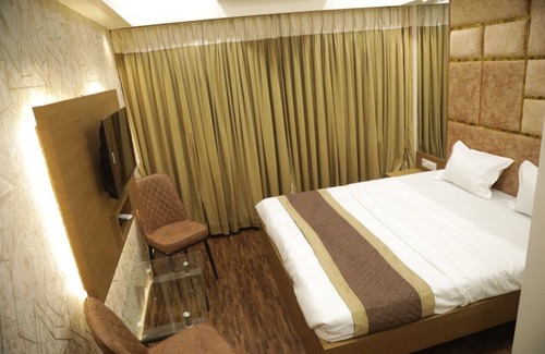Amarnath Hotel | Hotel M Residency