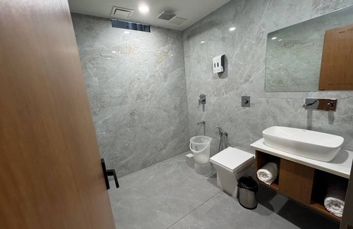 Somnath Hotel | Hotel Madhukta Inn