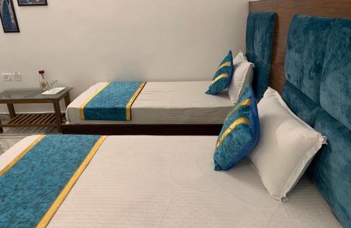 Katra Hotel | Hotel Maha Luxmi Palace