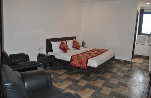 Katra Hotel | Hotel Maha Luxmi Palace