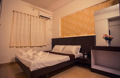New Panvel East Hotel | Hotel Mahalaxmi