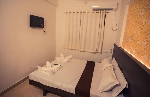 New Panvel East Hotel | Hotel Mahalaxmi