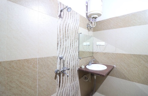 Rudraprayag Hotel | Hotel Mandakini