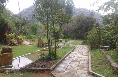 Mawathagama Hotel | Hotel Mandira Kanda
