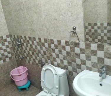 Sawai Madhopur Hotel | Hotel Manglam Plaza By WB Inn