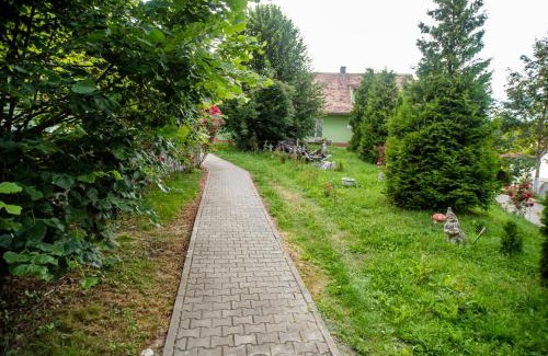 Dumbraveni Hotel | HOTEL MARION POIANA