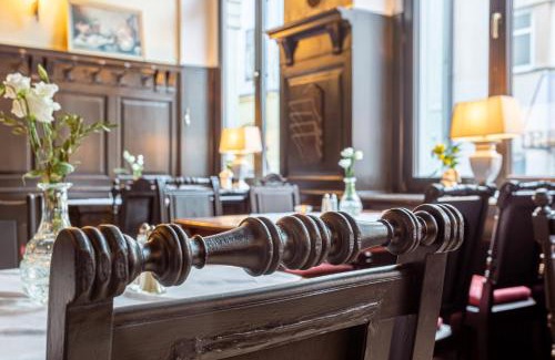 Crimmitschau Hotel | Hotel Mauritius - Im Herzen von Crimmitschau - Frühstück buchbar - Restaurant - Café - Fahrradbox