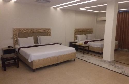 Gulberg Hotel | Hotel Mayfair