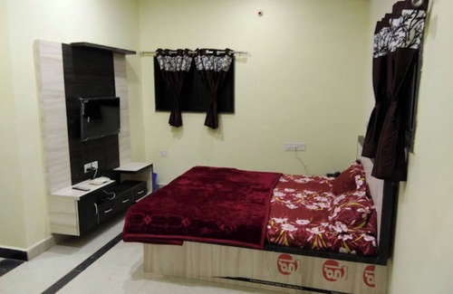 Bramhapuri Hotel | Hotel Mayur Guest House