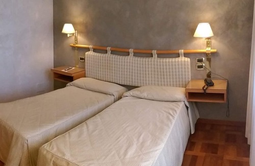 Zona XX Aeroporto di Ciampino Hotel | Hotel Meeting