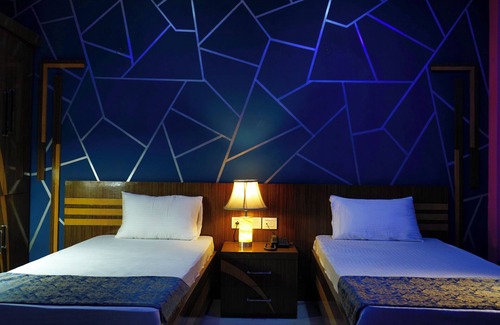 Uttar Kalamati Hotel | Hotel Meghnath Palace