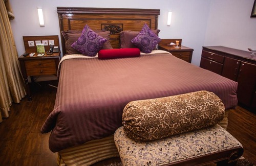 Karachi Hotel | Hotel Mehran