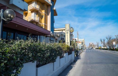 Viserba Hotel | Hotel Melita Beach Experience