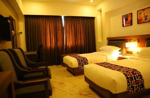 Karunagappally Hotel | Hotel Memories Inn