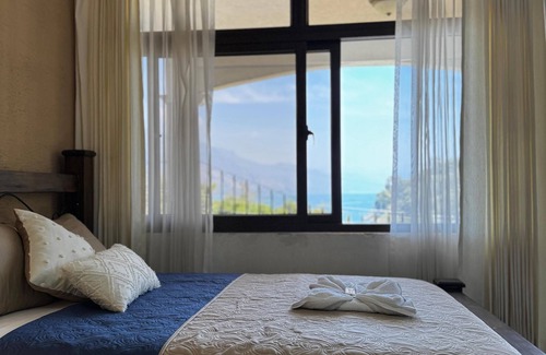 San Juan La Laguna Hotel | Hotel Mercy