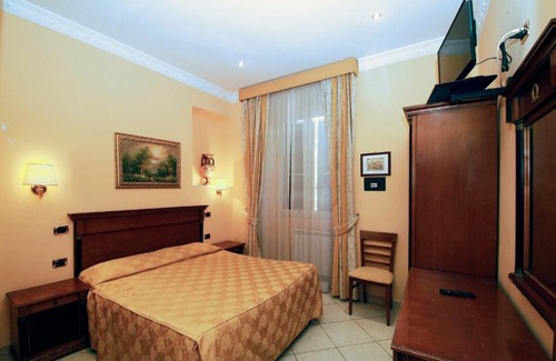 Rione XVIII Castro Pretorio Hotel | Hotel Meridiana
