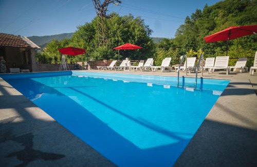 Ambrolauri Hotel | Hotel Metekhara