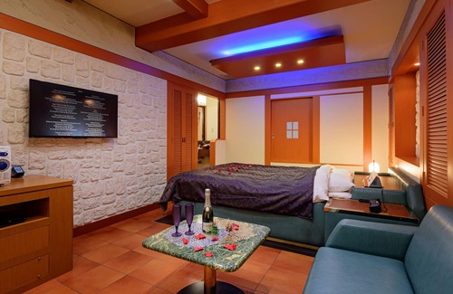 Shin-Yokohama Hotel | HOTEL METRO - Adult Only
