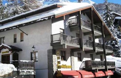 Valtournenche Hotel | Hotel Meublè Meridiana