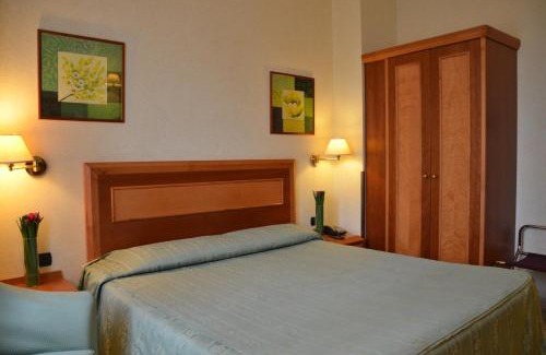 Santa Maria Novella Hotel | Hotel Mia Cara & Spa