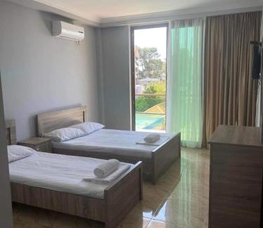 Ureki House | Hotel Mia