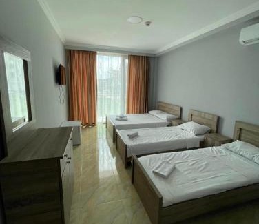 Ureki House | Hotel Mia